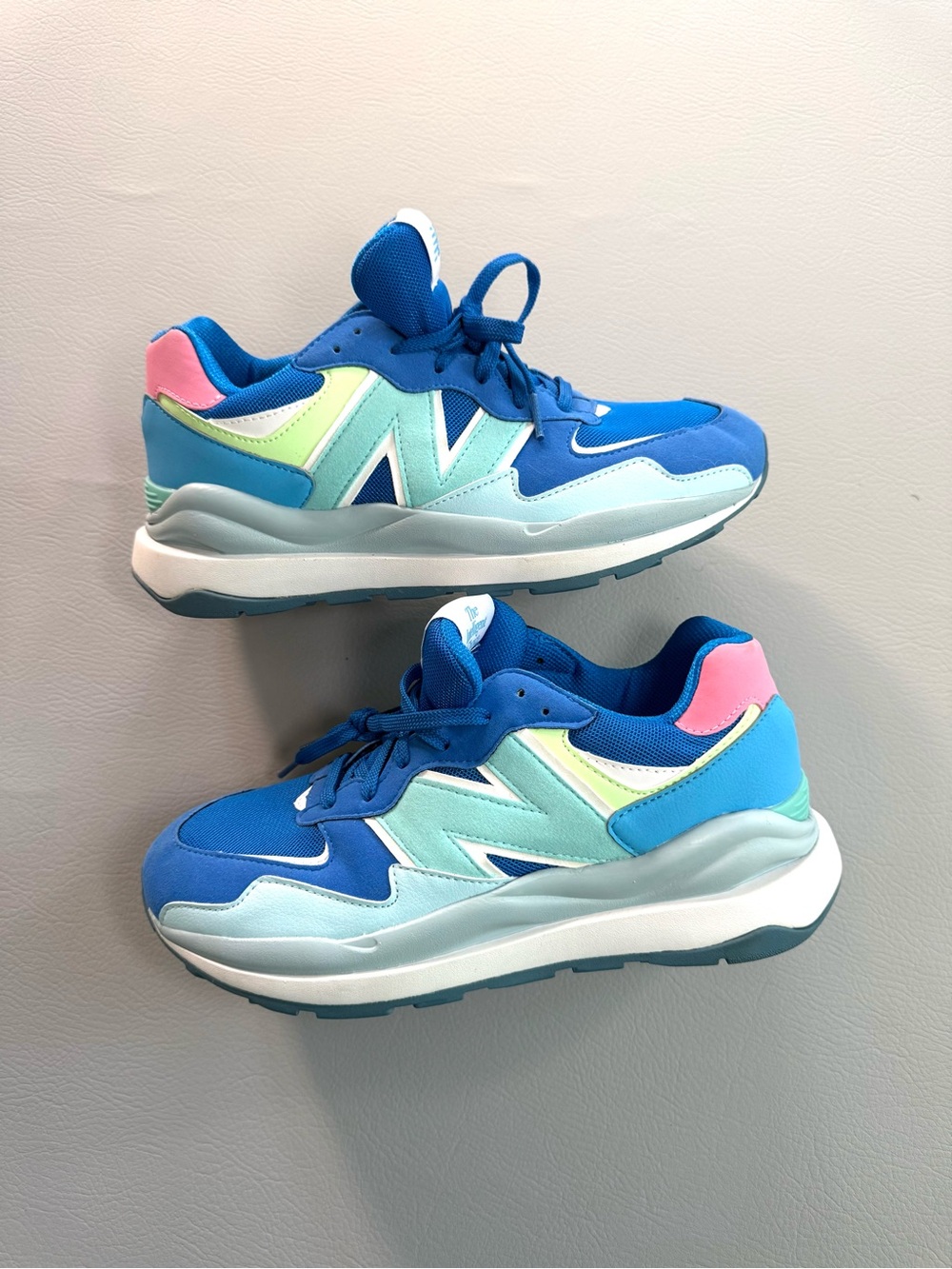 New Balance Grade School 57/40 Sneakers Serene Blue Surf Youth Big Kids 7 Men 40